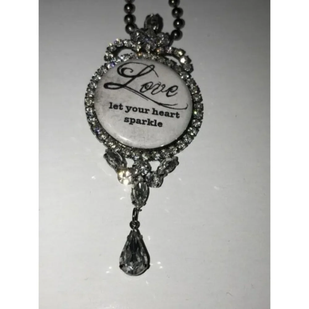 Love Let Your Heart Sparkle Adjustable Boutique‎ Bling NECKLACE Costume Jewelry